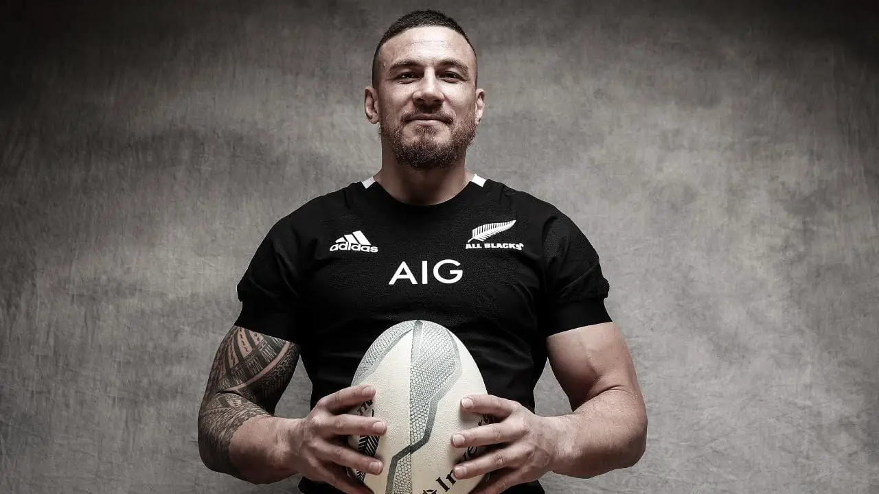 How tall is Sonny Bill Williams?